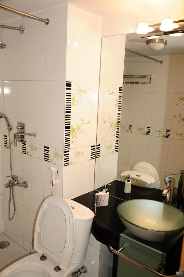 Rajanigandha Family Suites Дакка Екстер'єр фото